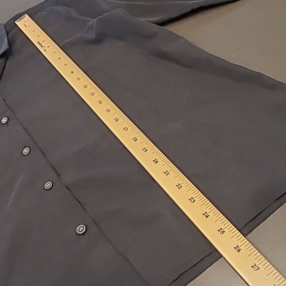 Liz Claiborne Essentials Stain Resistant Navy Button Down Top - Picture 7 of 12